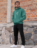 This jade hoodie is soft, smooth and stylish. It is the perfect choice for the cooler evenings, the early morning jump of when you want a bit extra. It has soft cotton faced fabric, double fabric hood with self colour drawstring and front pouch pocket. It has an antenna and 'send it' shaped as a parachute printed on front.
