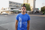 This blue unisex t-shirt is everything you have dreamed of and more. It feels soft and lightweight with the right amount of stretch. It is comfortable and flattering for both men and women and with a building and ‘SEND IT’ shaped as a basejumper print on the front. Available in several colours.